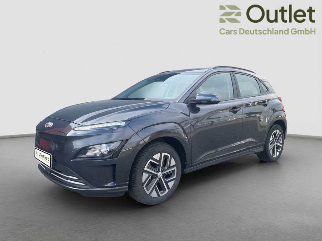 HYUNDAI Kona Hyundai
Kona Select / Select-Paket Elektro 2WD 100 kW-Only 9800km