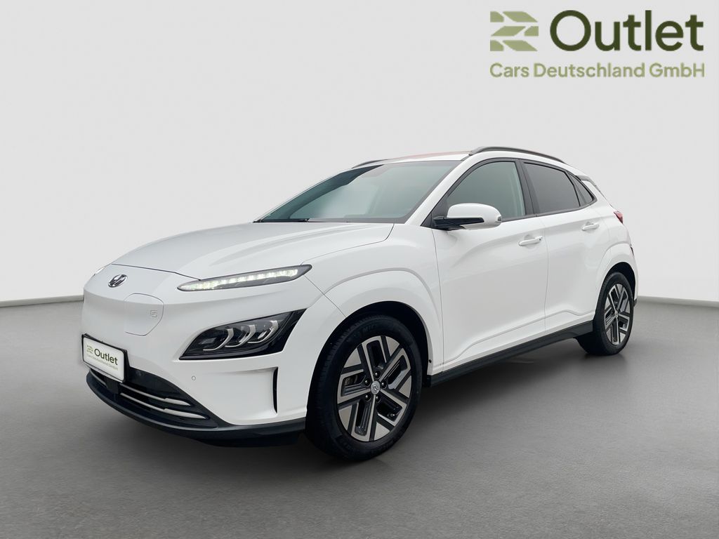 HYUNDAI Kona Hyundai
Kona Trend / Trend-Paket Elektro 2WD 150 kW-Heatingpump-Navigations-Paket
Soundsystem KRELL